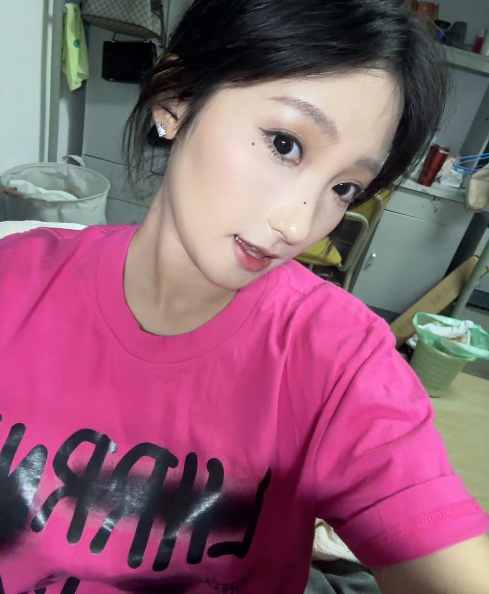 饥渴姑凉 tweet media