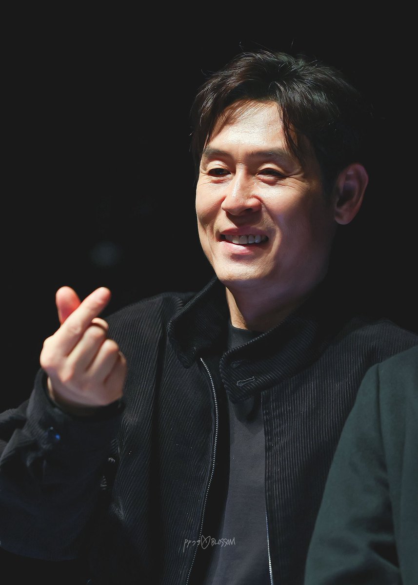 blossom__9979's tweet photo. 260306 CJ 문화재단 20주년 기념 Concert Series - CULTURE TALK #설경구 https://t.co/NLf6Pn9z9Z