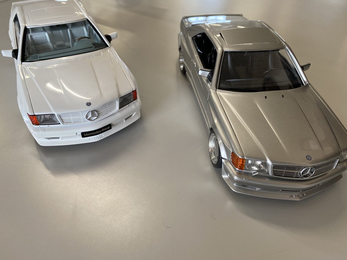yamachn33's tweet photo. #MMLab ワークスカーと記念撮影✌️
#タミヤ #横浜日産工場 #オートモデラーの集い https://t.co/pSqlrGlcpT
