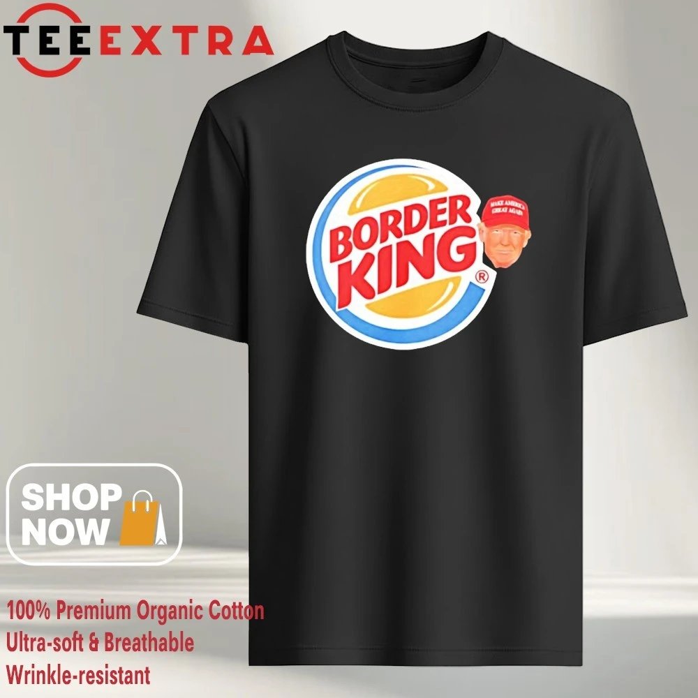 Teeextrashop's tweet image. Trump Border King Logo Shirt – Bold political merch trending among supporters.

Shop now 👇
teeextra.com/product/trump-…

#Trump #PoliticalMerch
