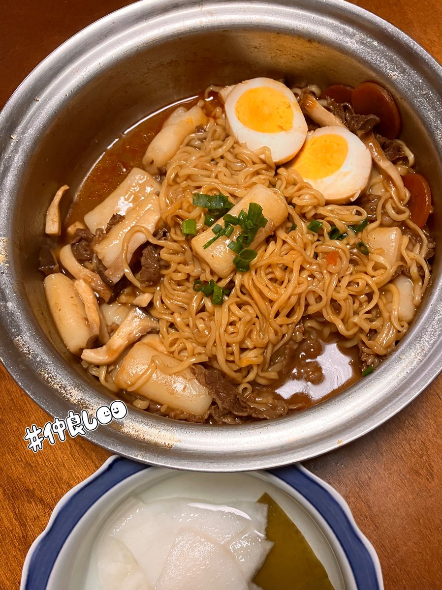 marie（マリー） tweet media