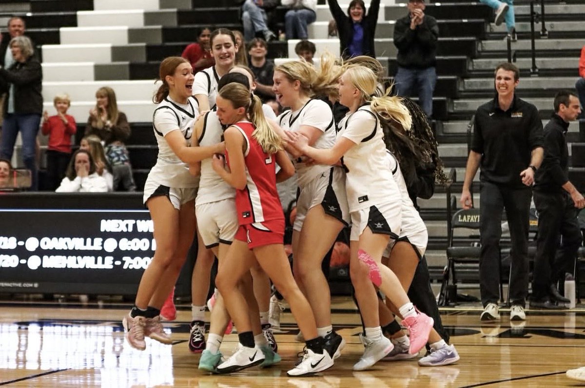 Maria Golfo tweet media