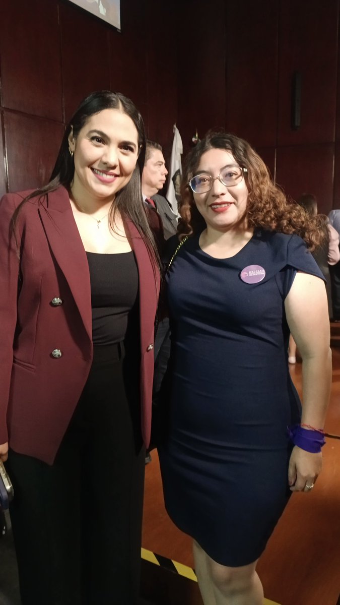 Andrea Lezama B tweet media