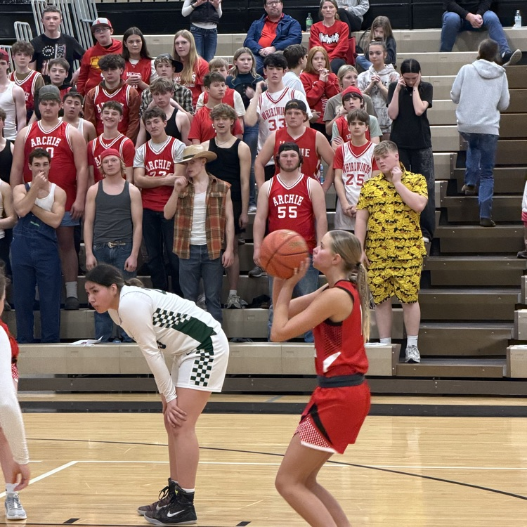 archie62237's tweet photo. The Lady Whirlwinds fell in the semifinals to Barstow. Congratulations on a wonderful season! Thank you to our cheerleaders, pep club, and fans for making the trip and showing your support!❤️🌪️#ArchieStrong🌪️❤️ https://t.co/eKGROBQuKT