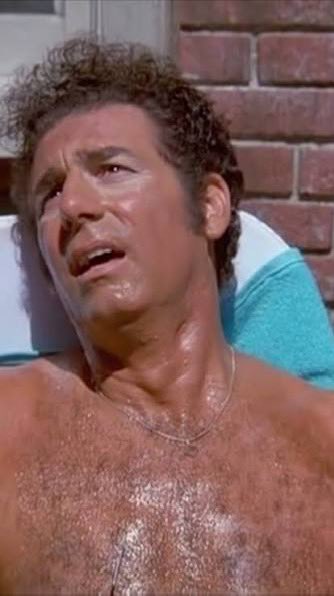 MKelso22's tweet photo. @Gutfeldfox @KatTimpf @ToddPiro @MBCompanyMan @PlanetTyrus @FoxNews Sheesh Mike looking a bit like Kramer with the tan 😂 https://t.co/qXFJ5zJ59J