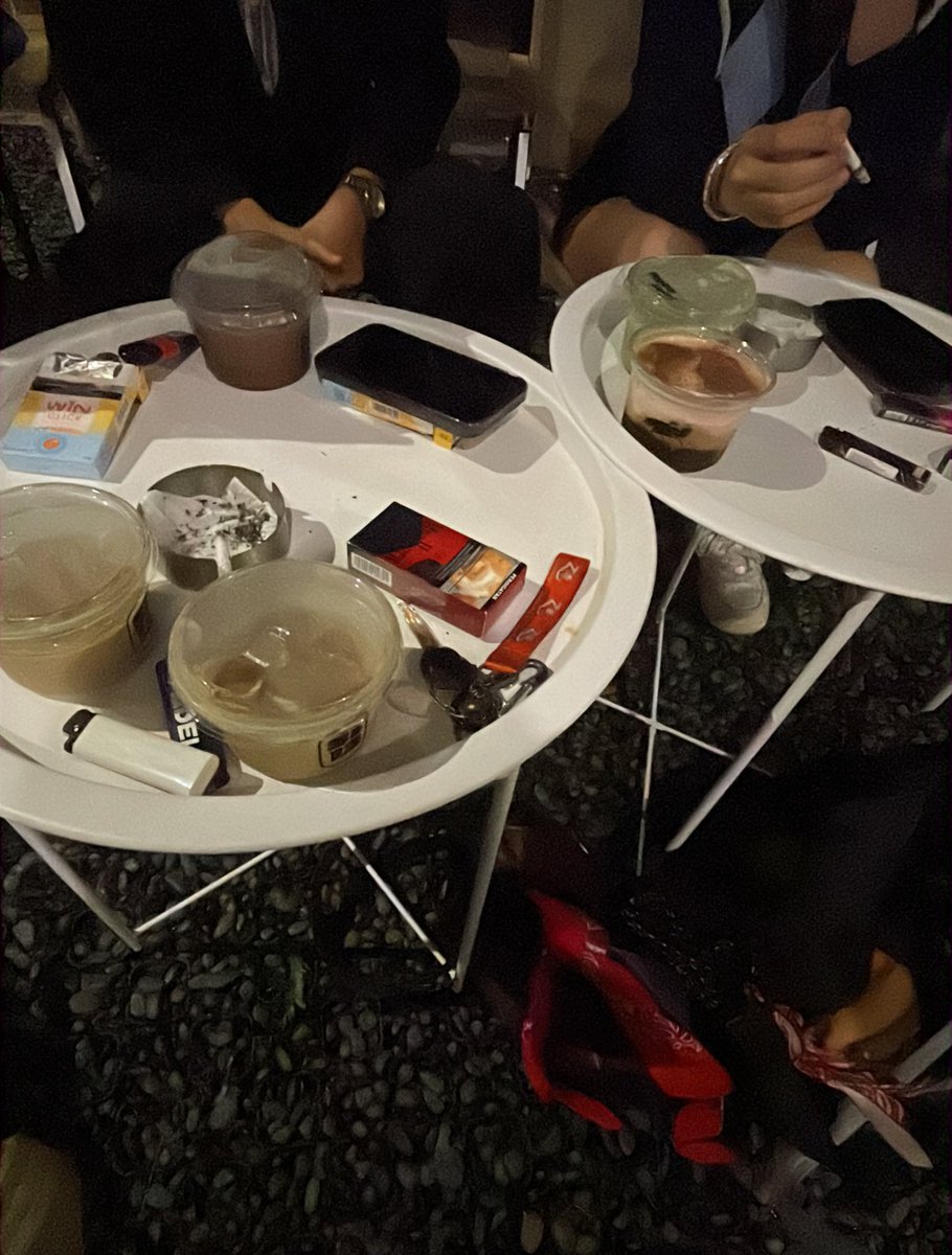 lele 🦈 tweet media