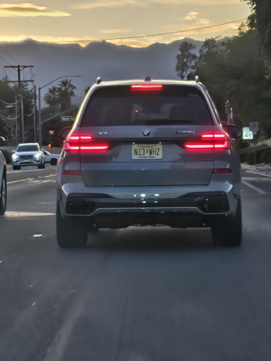 audkaub's tweet photo. BNP vehicle nearly got into accident by turning left from a center lane on Washington St onto Hovely Ln at 5:35 pm today.   You should get these dangerous drivers off the roads
@BNPPARIBASOPEN https://t.co/teFUWagGqH