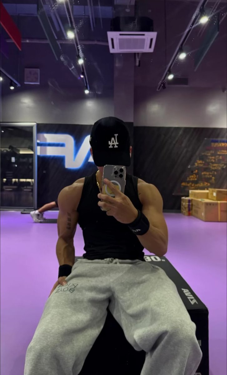 Merv physics tweet media