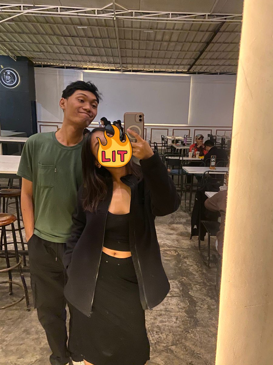 bijikejepit tweet media