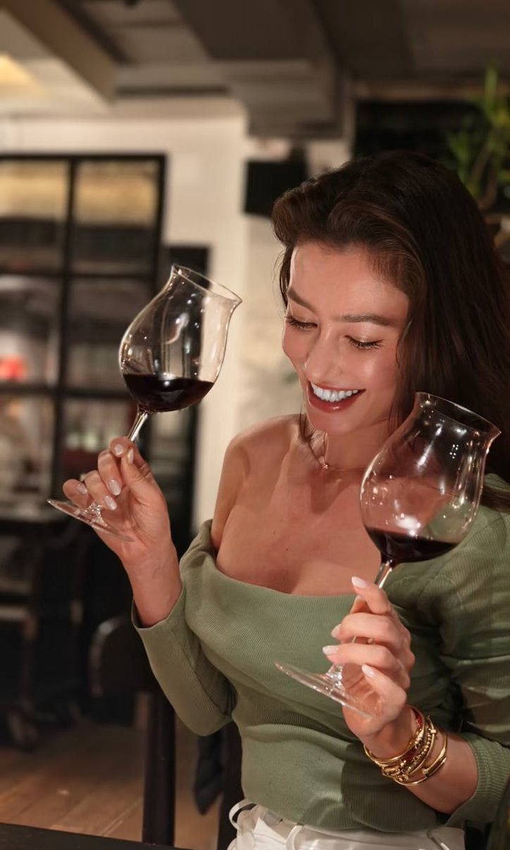 Laura Lopez tweet media