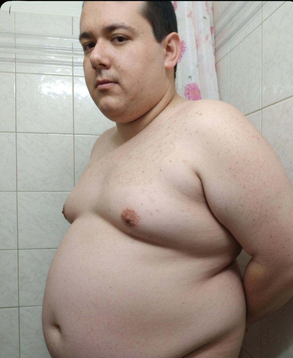 ChubGuyGr tweet media