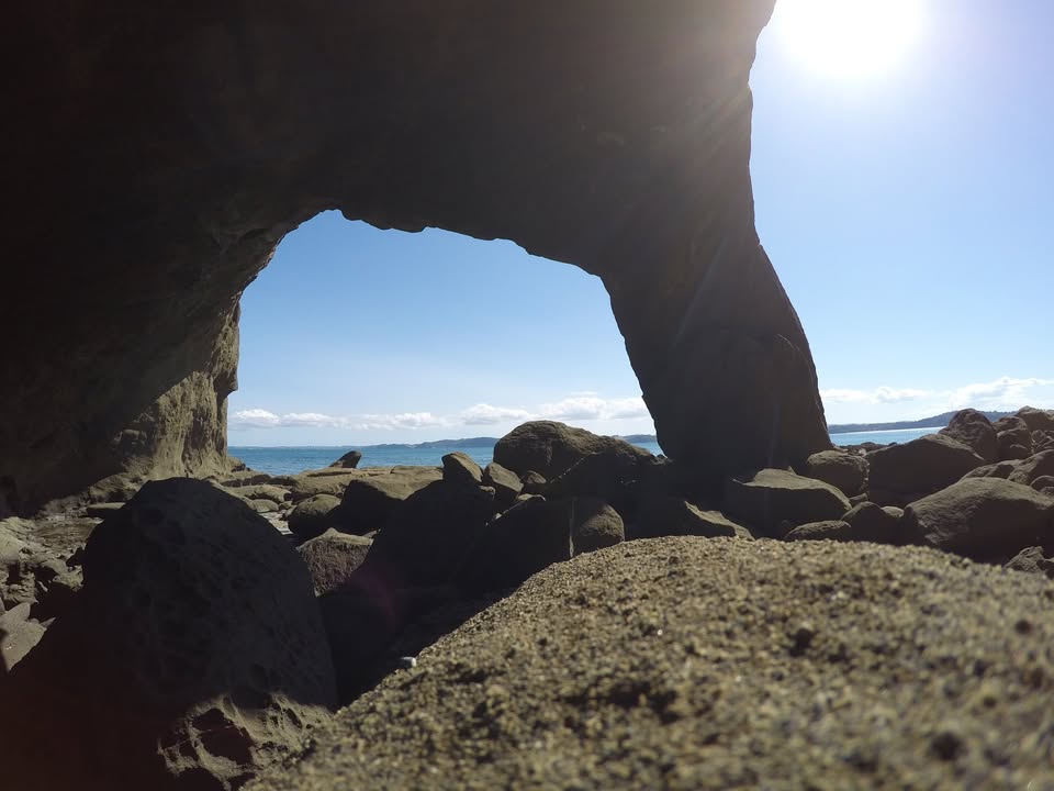 2 Online Satsangs this weekend on youtube live.  Feel free to join bliss-music.com/online_satsang…  I look forward to sitting with you soon 🙏❤

#satsang #onlinemeditationclass #onlinemeditation #satsangs #meditation