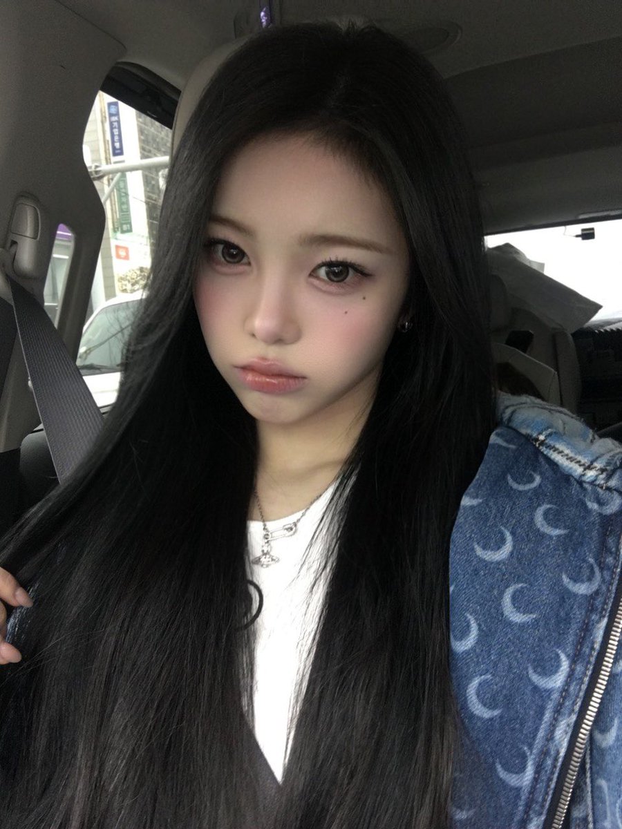ianpicts's tweet photo. weverse update #ian ♥︎ https://t.co/DDrRjcmJ7N