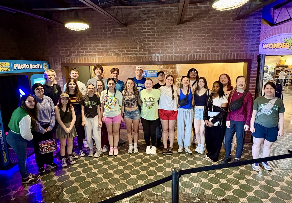 Park H.S. Choirs tweet media