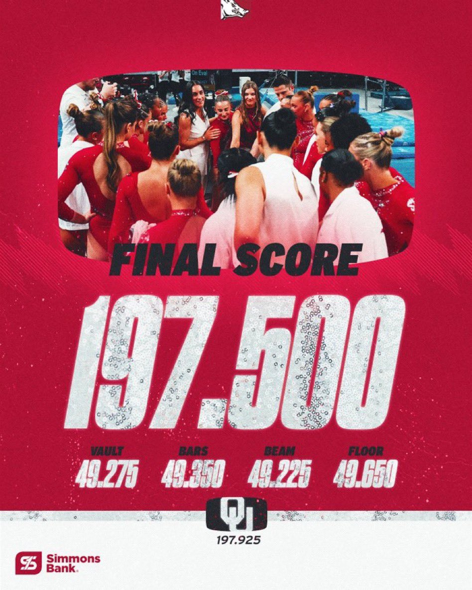 HunterYurachek's tweet image. A special night at Bud Walton Arena for @RazorbackGym #OneRazorback