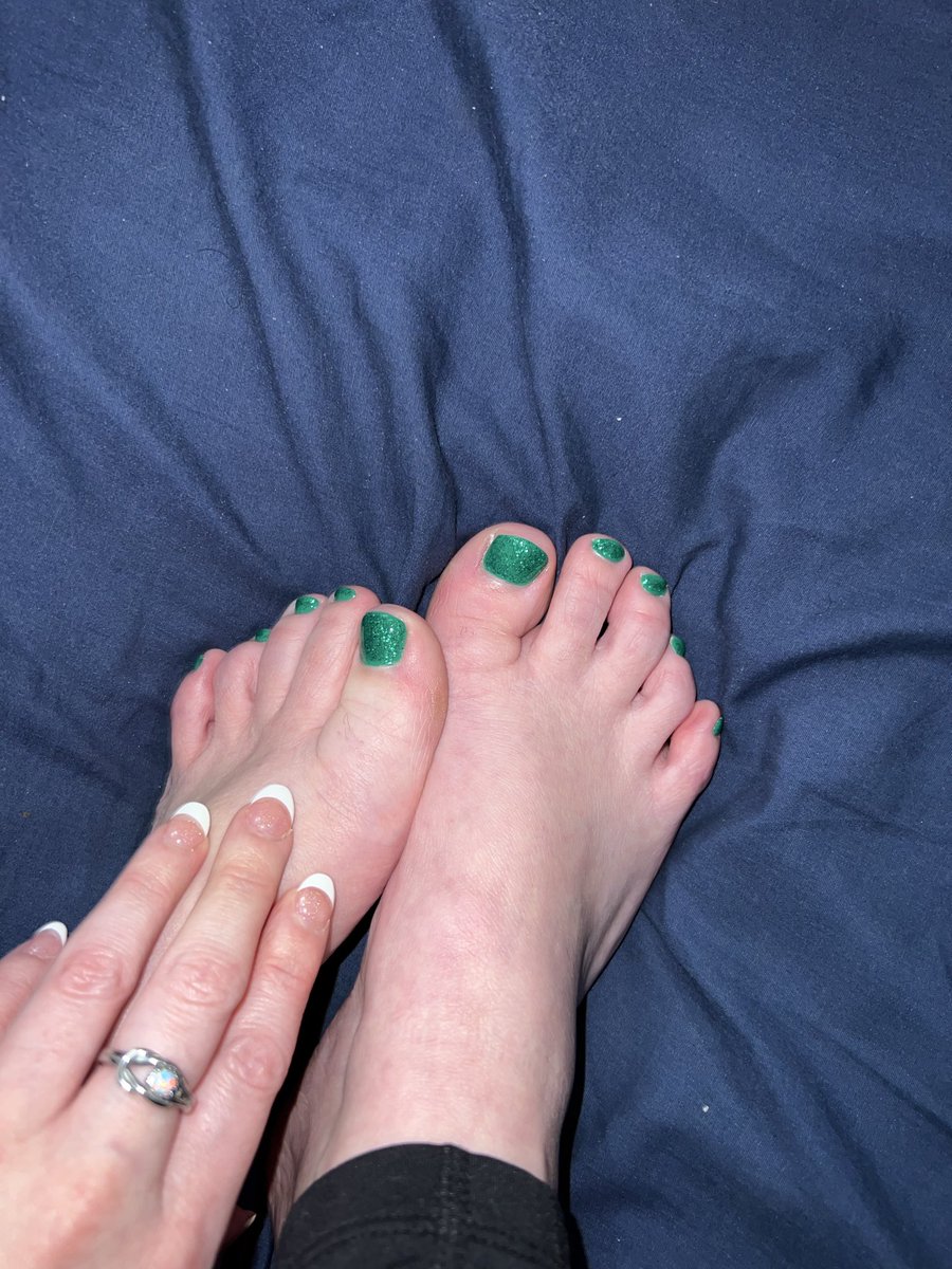 Footnotesofhealingheels tweet media