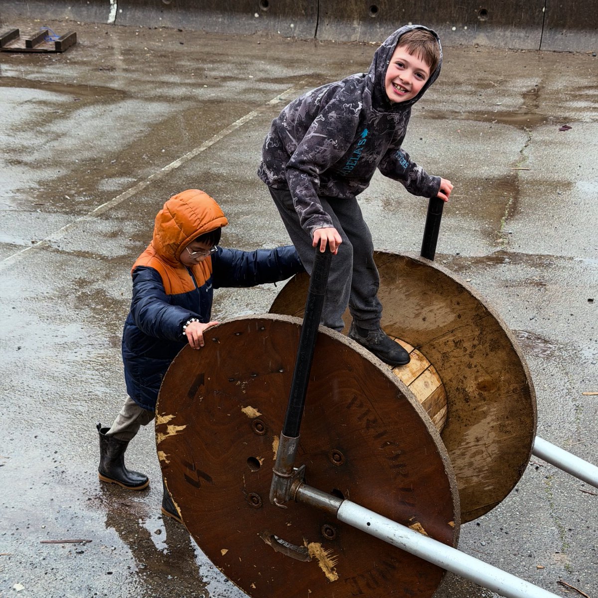 Vijay Manuel tweet media