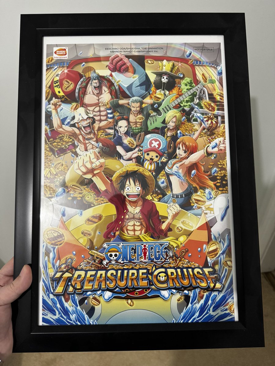 Was looking through my old stuff. Forgot about this framed One Piece Treasure Cruise poster. Need to hang this up asap 😁