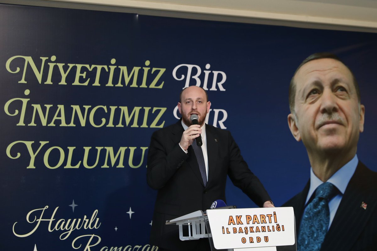 abuyukgumus's tweet photo. 📍Ordu

Teşkilat Sahuru’nda dava ve yol arkadaşlarımızla bir araya geldik.

Ramazan gecesinin bereketinde teşkilatımızın içtenliği ve kardeşliği sofralarımıza ayrı bir güzellik kattı.

#MilletimizleİnancımızBir https://t.co/ha56XwM7Zc