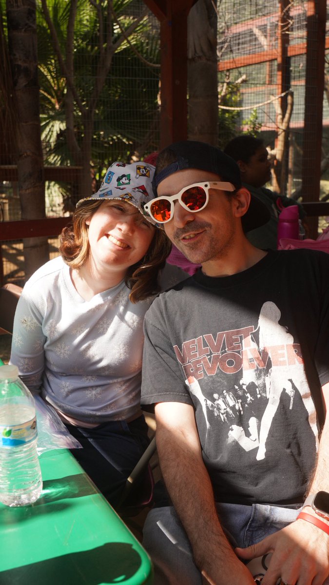 Ed Asner Family Center tweet media