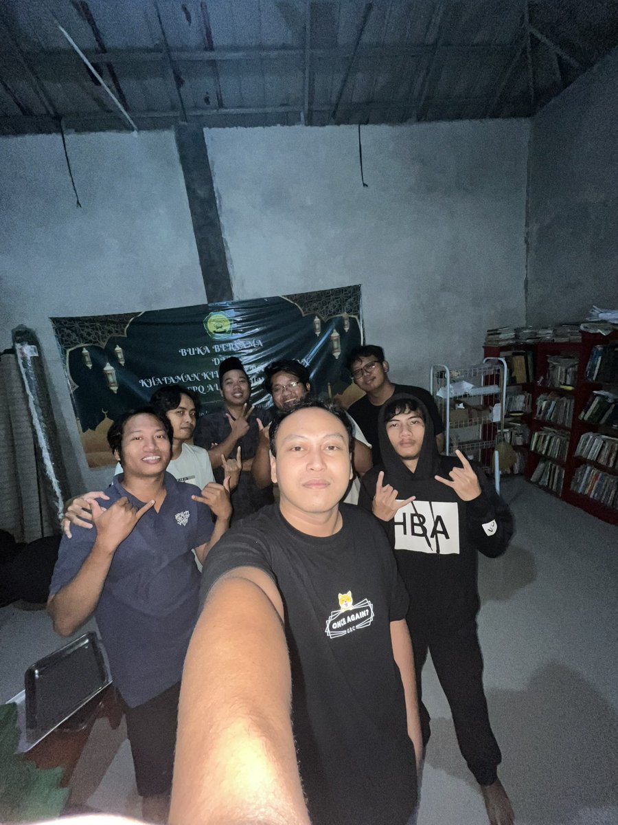 faiz_chaidar's tweet photo. Tamplate tahunan bukber wota
@ndakog666 @AmriAzis8 @SudutTanya @yanasta_ https://t.co/EqRaQPDjK3