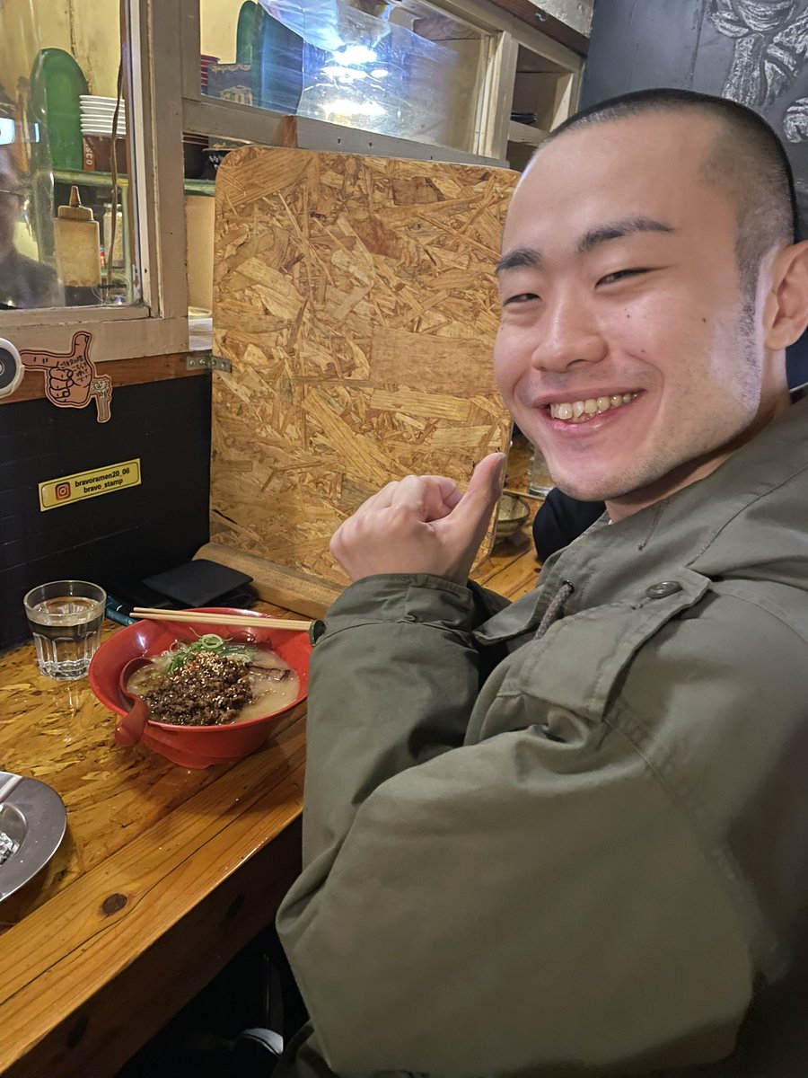 mericonba_ba's tweet photo. 財布、お金は全部持ってかれましたが財布、免許証、マイナンバーカードは戻ってきたー！
良かったーー
ゲン担ぎで焼肉に連れてってくれたデンさん、財布の出所祝いで飯連れてってくれたムサシさんありがとうございます！ https://t.co/2FUh2SQ7uM