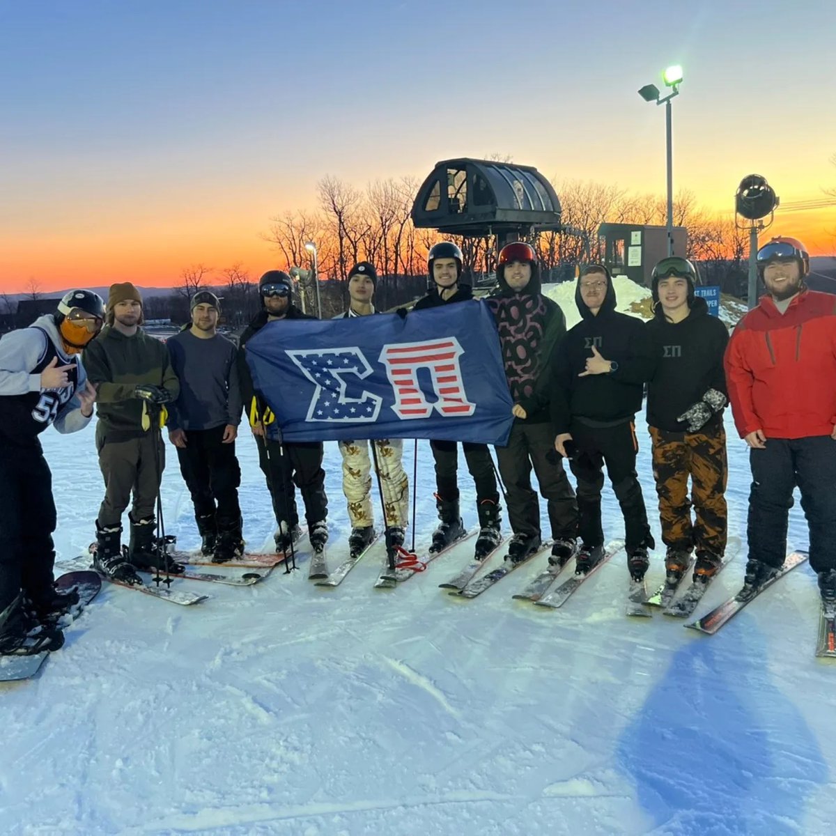 Sigma Pi Fraternity tweet media