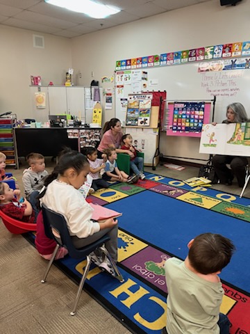 CSDESCoyotes's tweet photo. Story time was extra fun in Mrs. Jago’s preschool class today!  A big thank you to our guest reader, Sarah, for bringing a great story and lots of smiles to our classroom. Our little learners loved every minute! 

#GuestReader #PreschoolFun #LoveToRead https://t.co/LyEHBnHNep