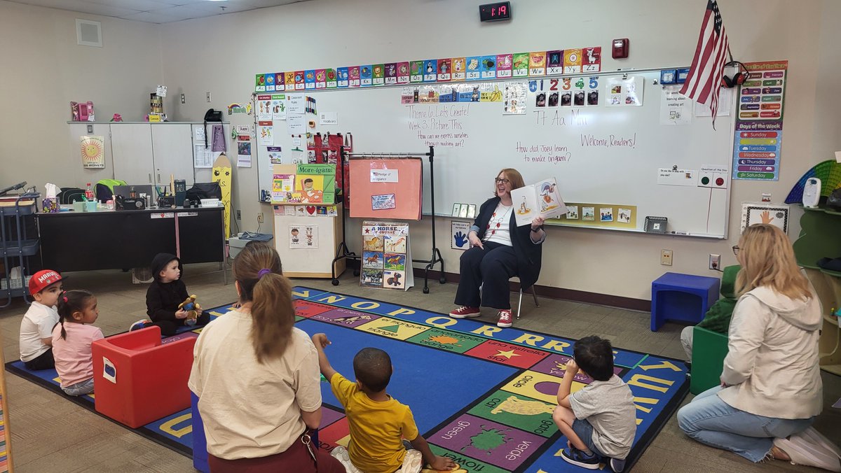 CSDESCoyotes's tweet photo. Story time was extra fun in Mrs. Jago’s preschool class today!  A big thank you to our guest reader, Sarah, for bringing a great story and lots of smiles to our classroom. Our little learners loved every minute! 

#GuestReader #PreschoolFun #LoveToRead https://t.co/LyEHBnHNep