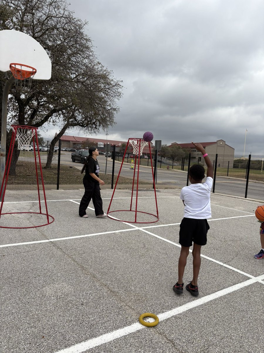 🏀 Warren Girls Basketball 🏀 tweet media