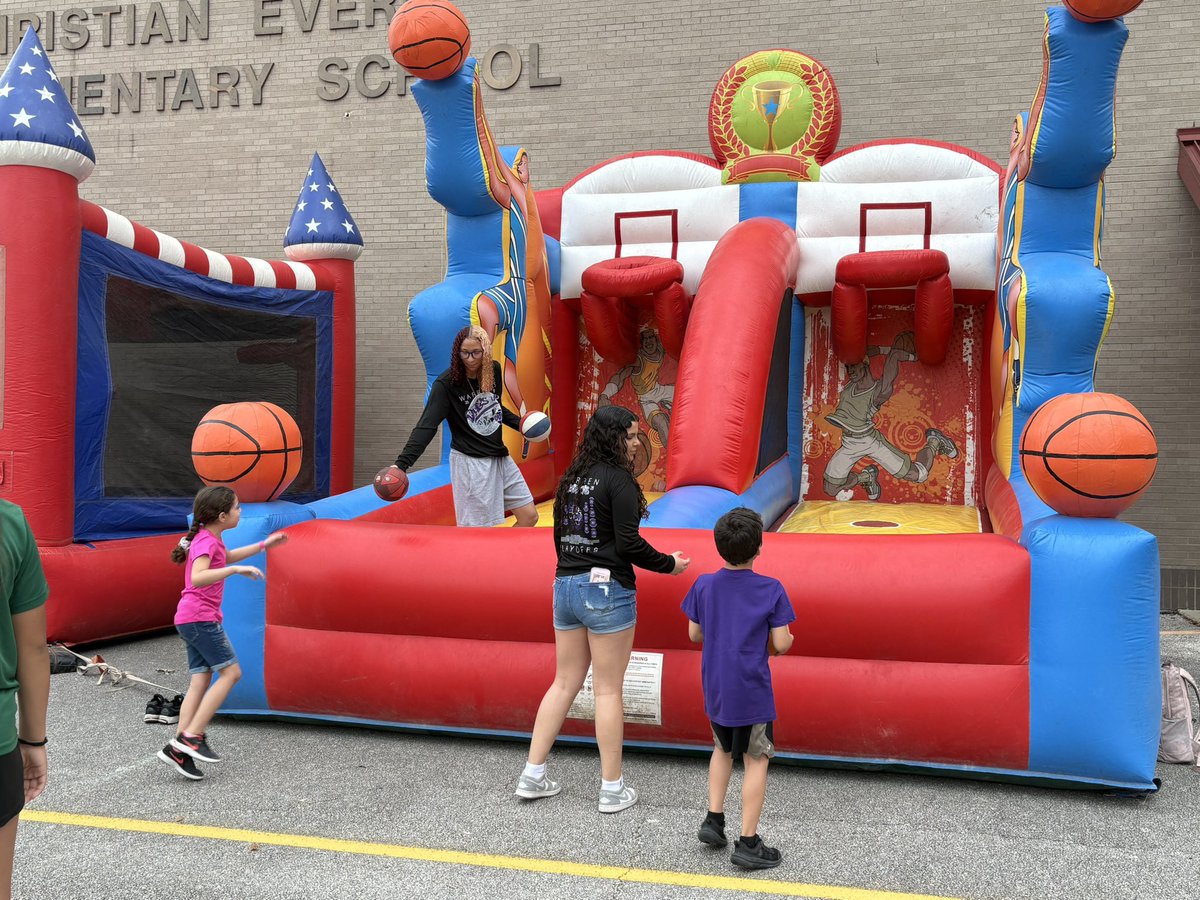 🏀 Warren Girls Basketball 🏀 tweet media