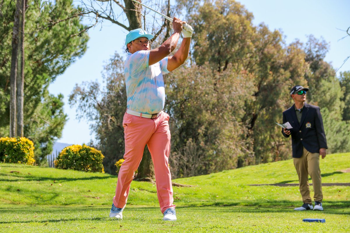 Professional Golfers Career College tweet media