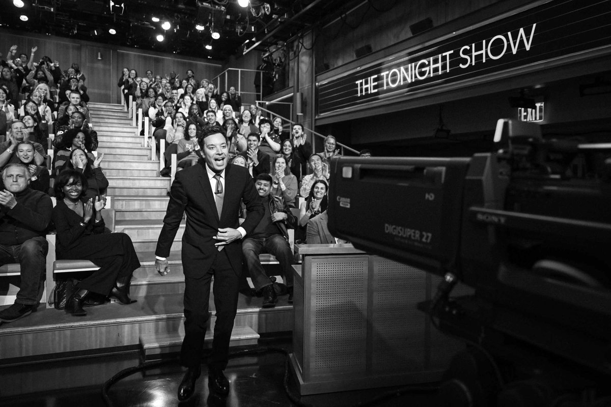 DoSomething tweet media