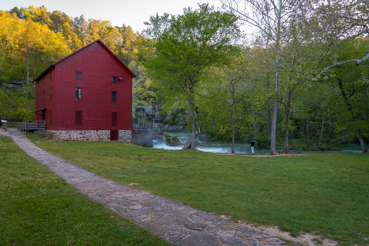 Visit Missouri tweet media