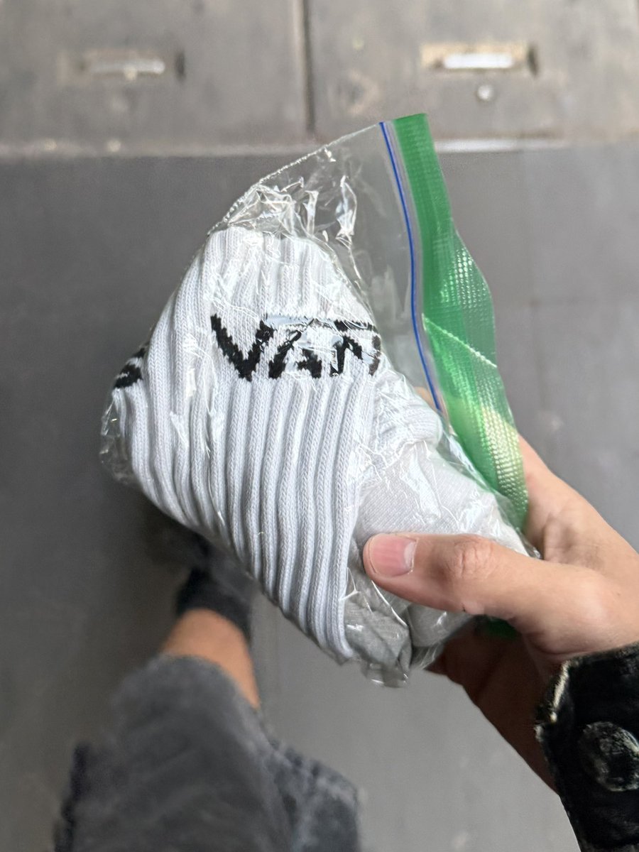 LALO PITS ✈️📽️ tweet media