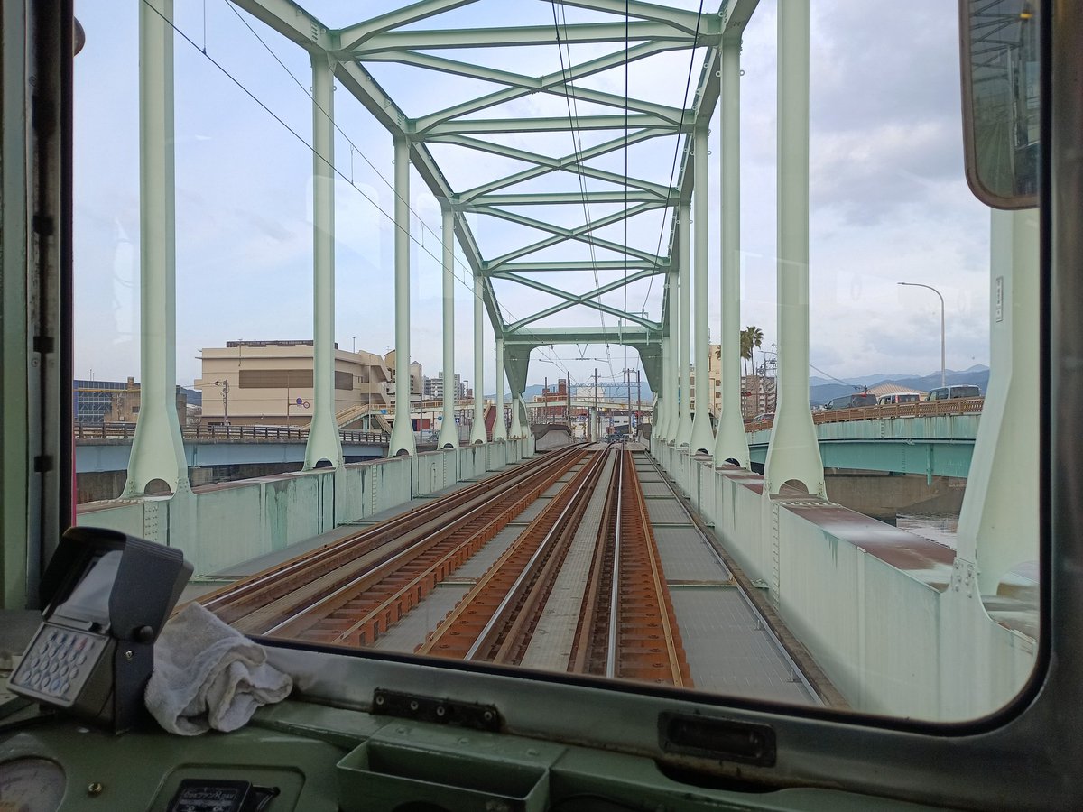 西花マキ (@switchback87) / Posts / X