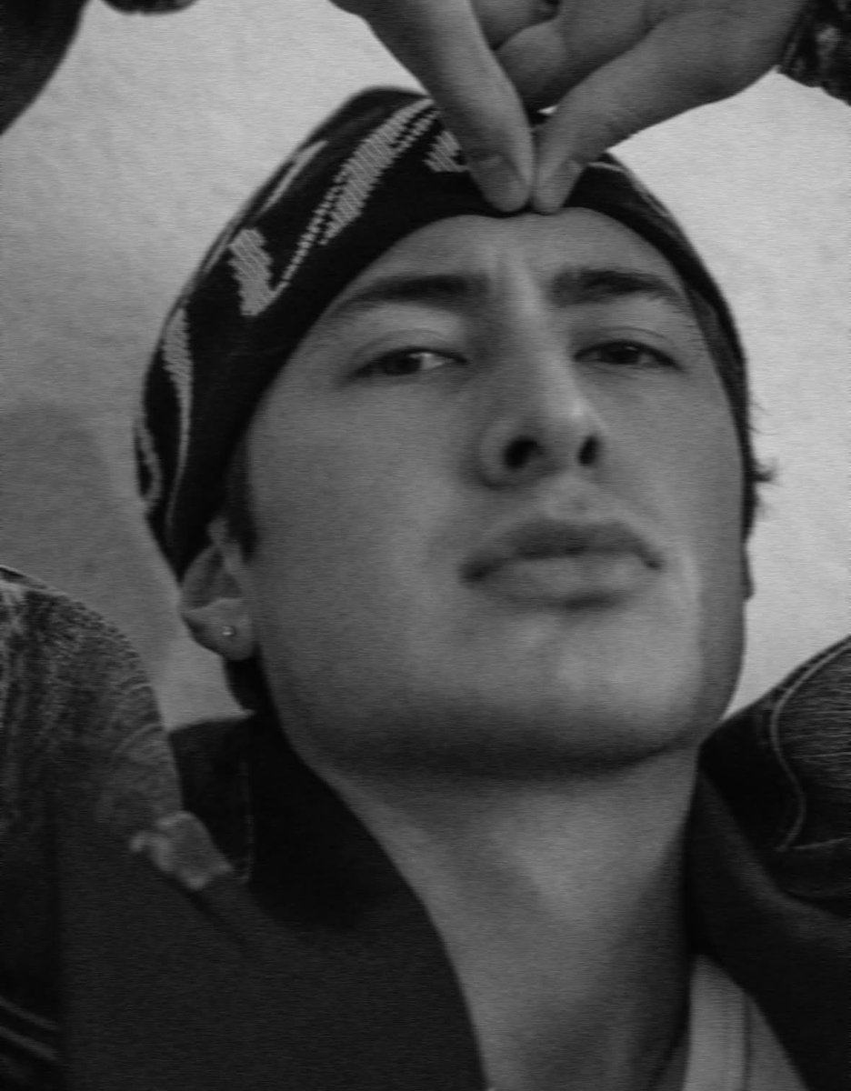 get on the buzz train before it leaves #hudrob