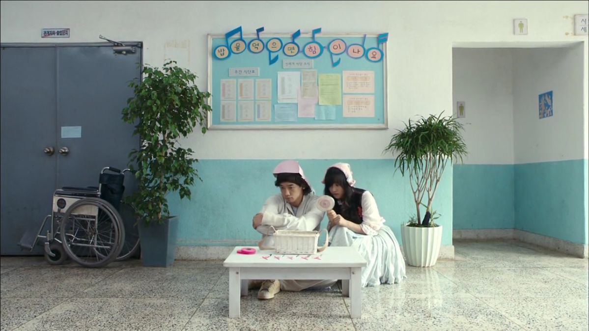 let ౨ৎ˚⟡˖ ࣪ tweet media