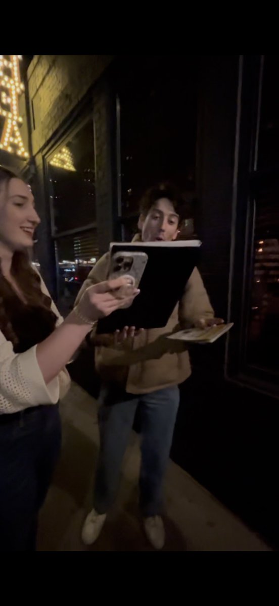 Kaylee💛 tweet media