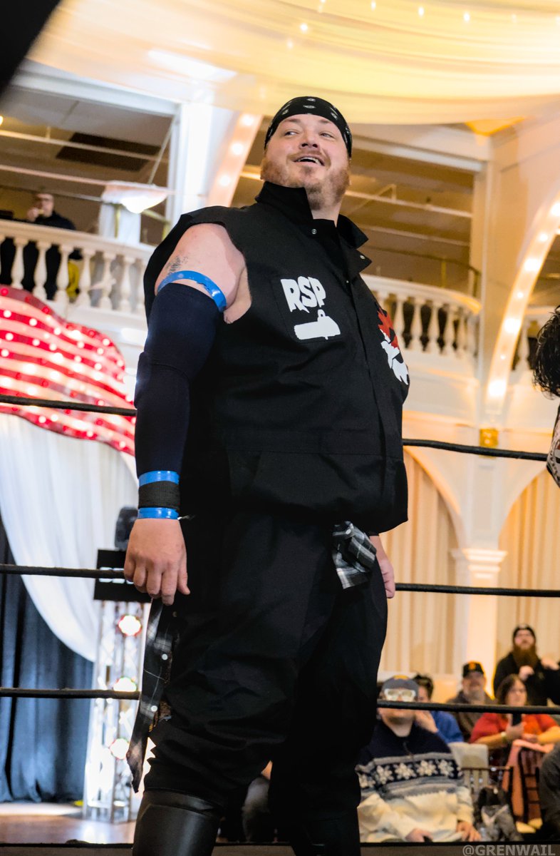 Grenwail tweet media