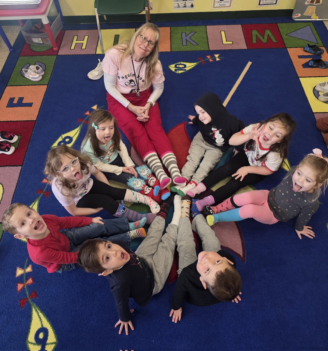 Mrs. Karen Wilson tweet media