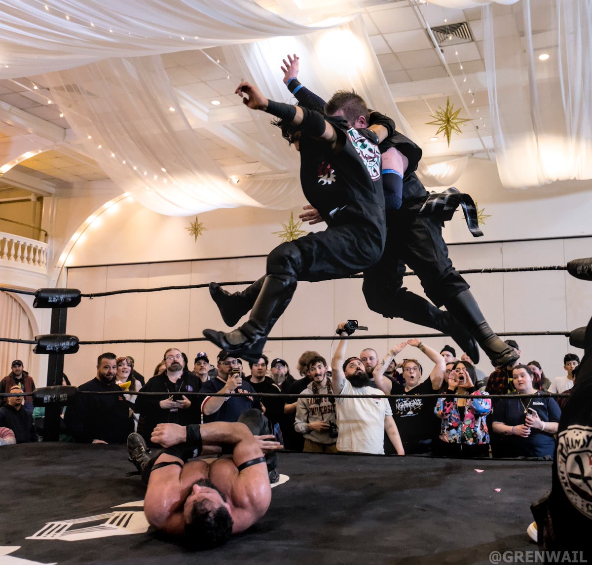 Grenwail tweet media