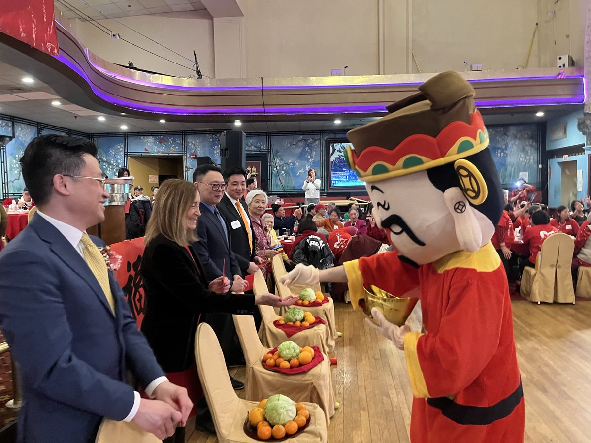 Deb Goldberg tweet media