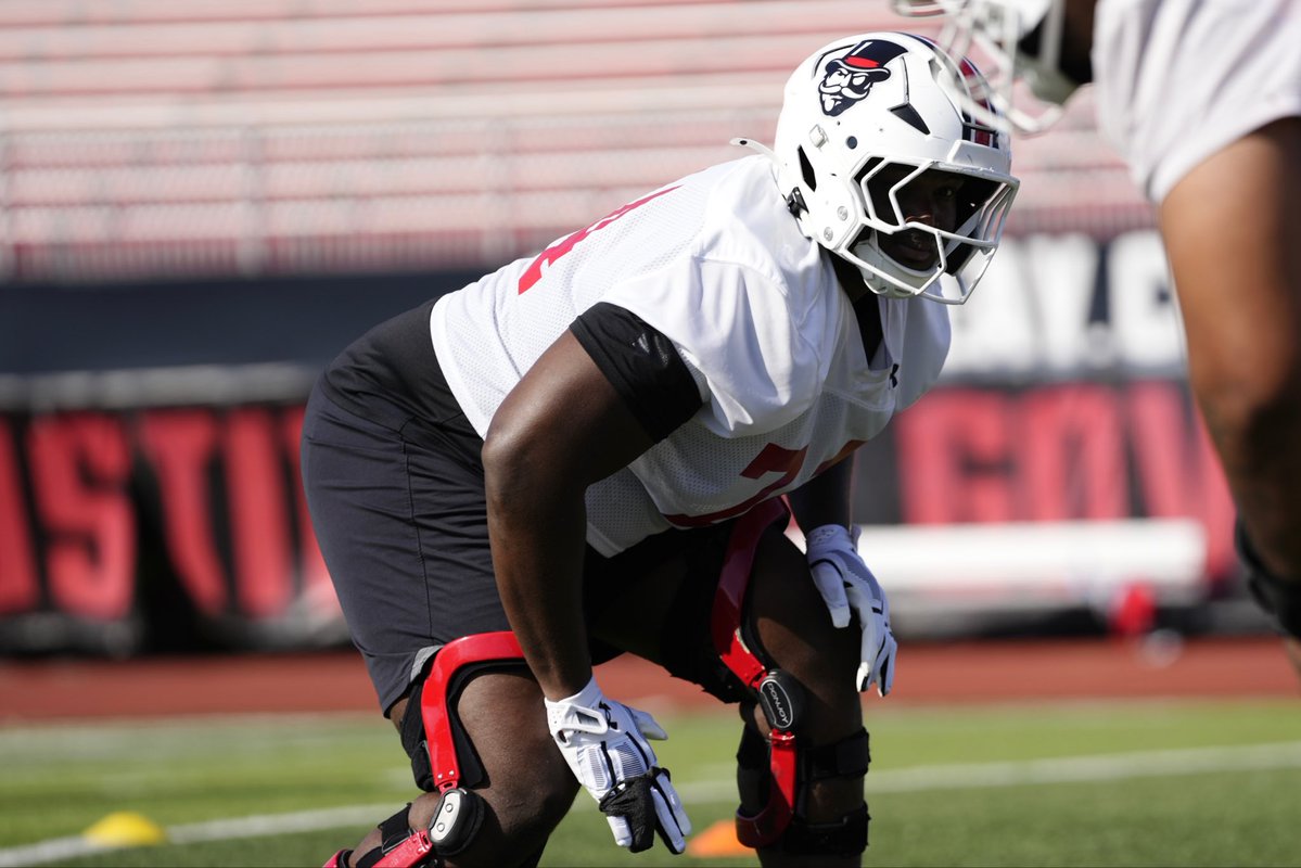 Austin Peay Football tweet media