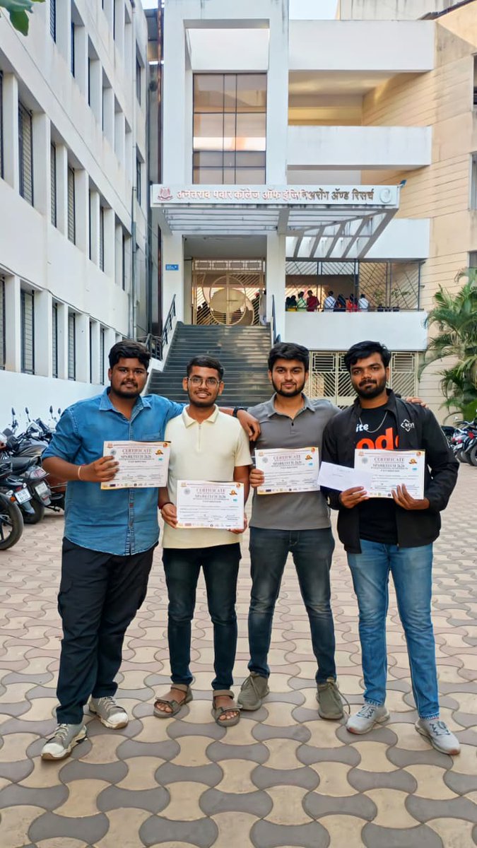 Tejas_0099's tweet photo. Small win,but imapctful.
6 hours, one problem: convert handwritten notes → quizzes + contextual chat with a local RAG pipeline.
Walked away with 1st Runner Up at the IT Symposium. https://t.co/XwLKUp2qOU