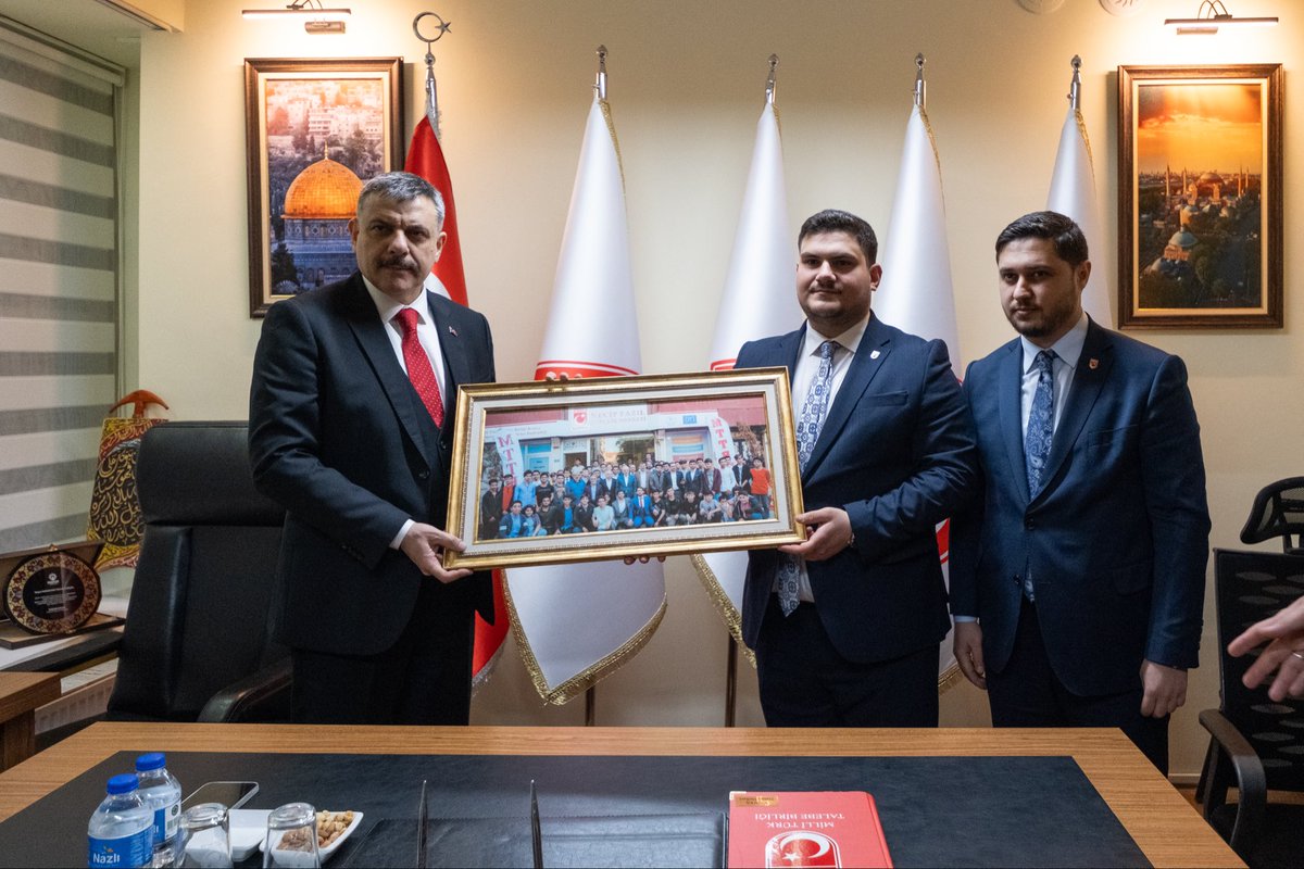 MTTBKonya's tweet photo. İçişleri Bakanımız Sayın Mustafa Çiftçi, Genel Başkanımız Sayın Tahsin Başarı ve İl Başkanımız Sayın Ramazan Talha Tunçel’in katılımlarıyla İl Başkanlığımızda söyleşi programı gerçekleştirildi.

İçişleri Bakanımız, Hemşehrimiz ve Hafız Sayın Mustafa Çiftçi’nin ziyaretleri sonrasında yeni İl Başkanlığı binamızda yeni faaliyet dönemine Bismillah dedik.