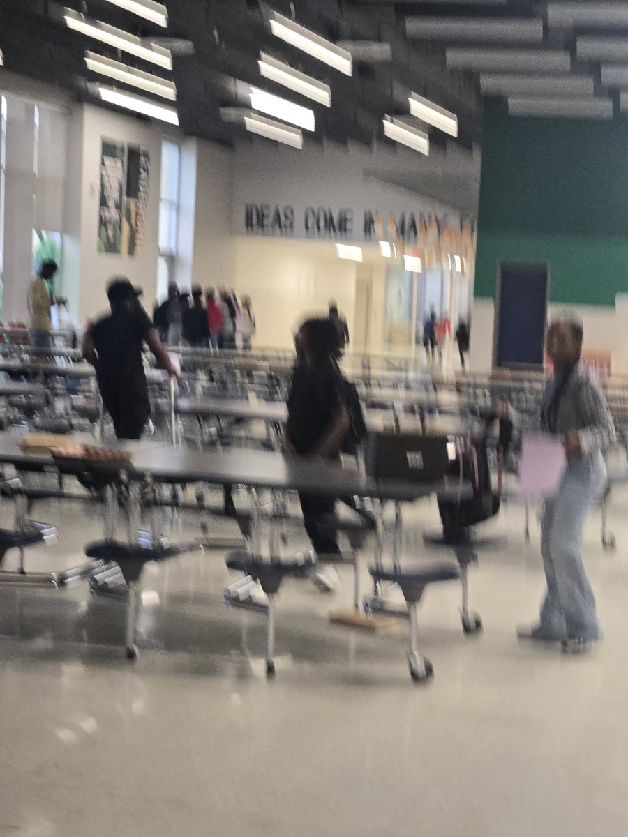 Dr.Sanders22 tweet media