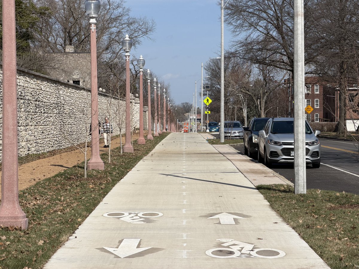 CityScene STL tweet media