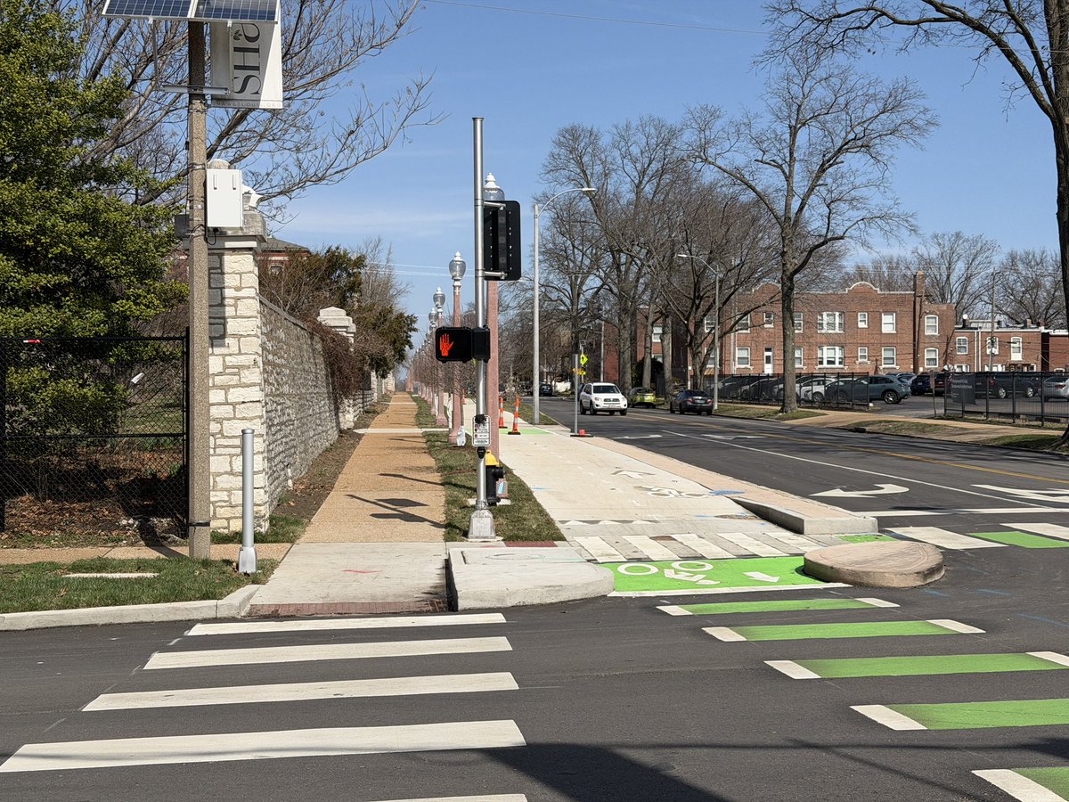 CityScene STL tweet media