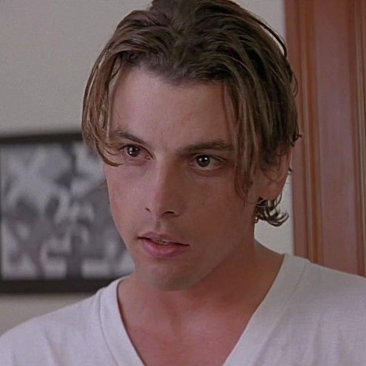 - Billy, I love you!
- Thank you.
- I was expecting a different answer...
- ...Thank you very much?